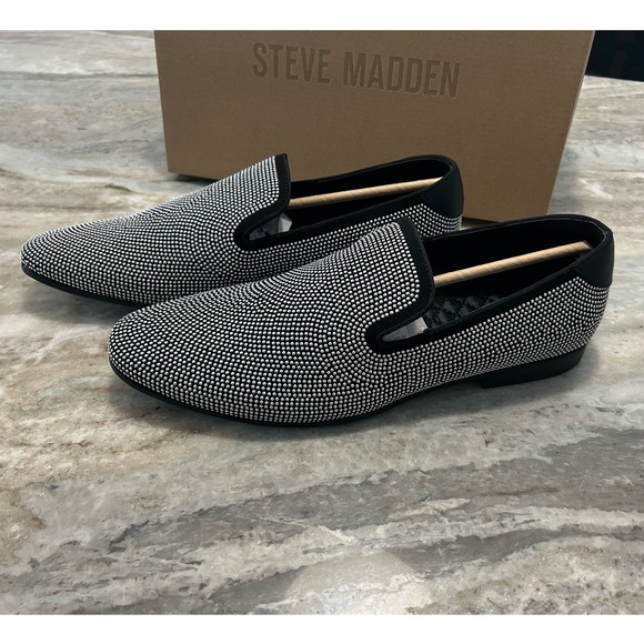 NIB $125 Steve Madden Mezmoryz Stud Smoking Slippers, Black/Silver, Men’s 10.5 - Picture 1 of 6